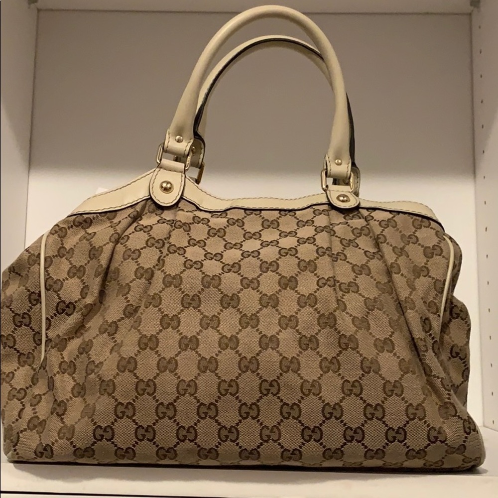 Gucci Sukey Canvas Tote